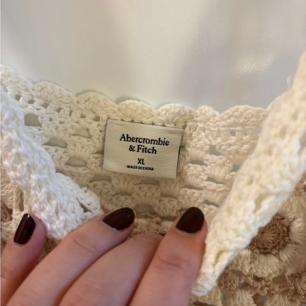 Abercrombie & Fitch Cream and Brown Crochet Crop Top - Picture 2 of 3